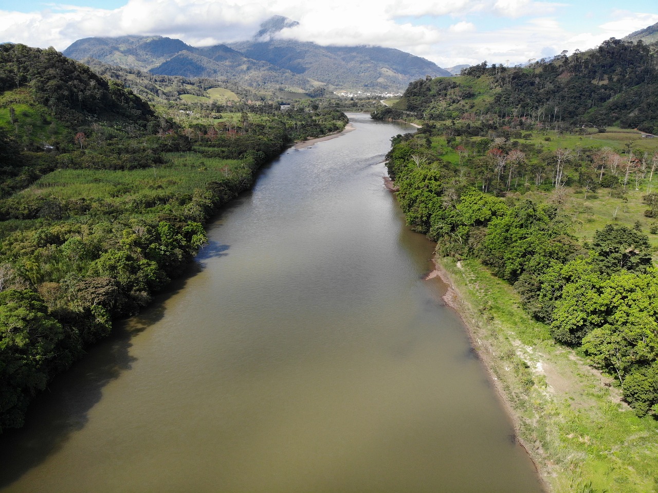 Biggest rivers in the world - Amazon river